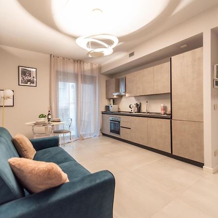 Elegante Bilocale-Centro Torino-Free Wifi Apartment Luaran gambar
