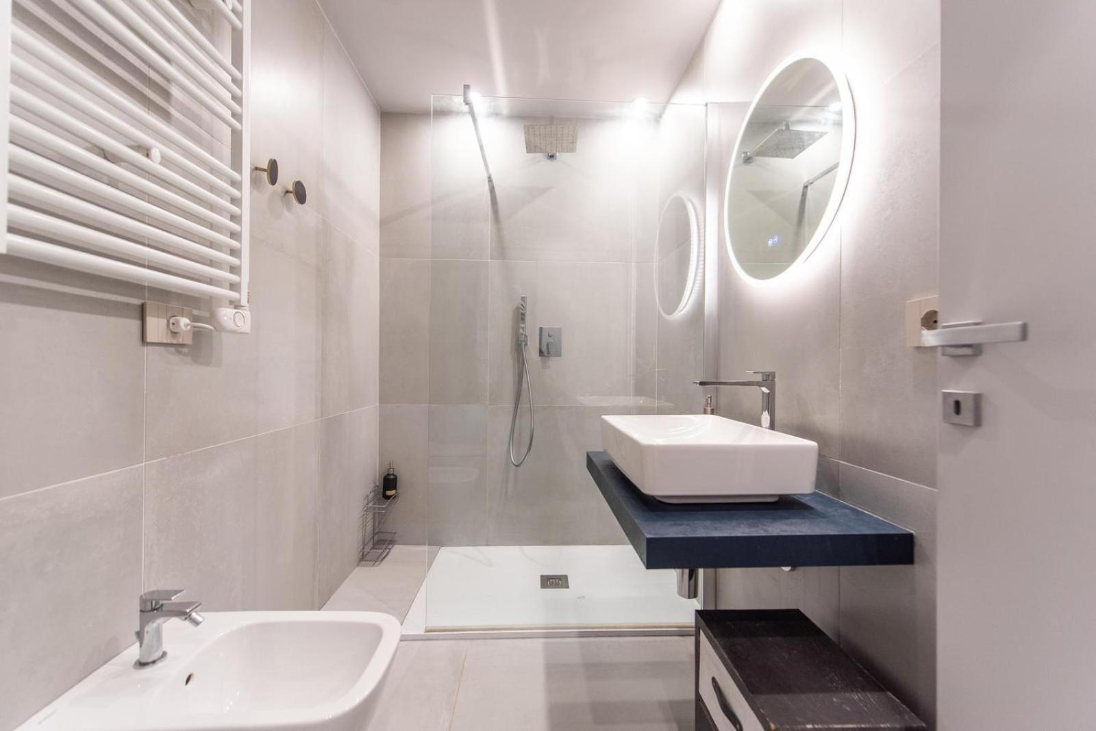 Elegante Bilocale-Centro Torino-Free Wifi Apartment Luaran gambar